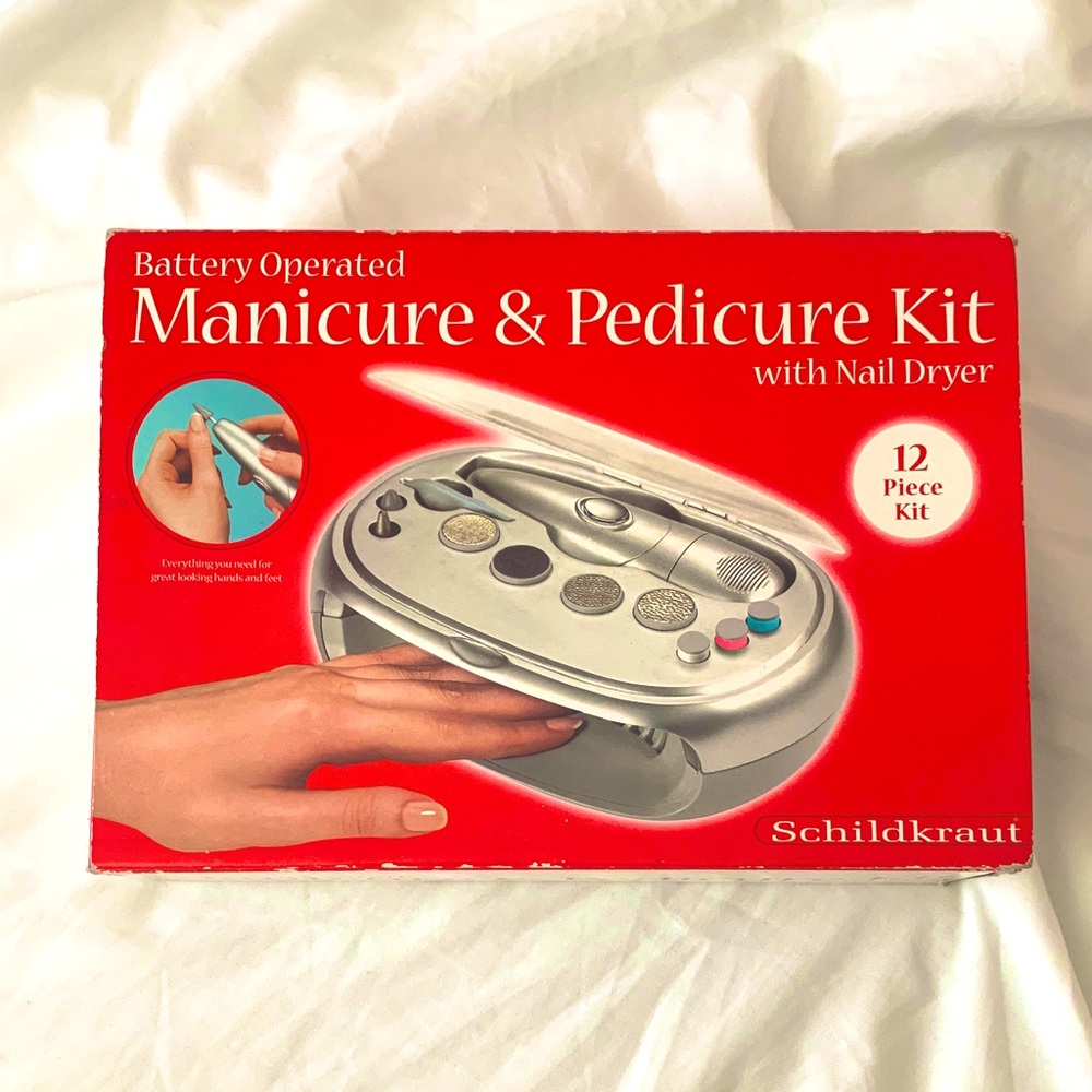NWT Schildkraut Nail Manicure/Dryer & Pedicure Care Kit Set